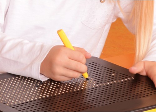 Eduplay magnetischer Dreieck-Pin für Schreib- und Zeichenbrett multicolor