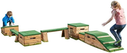 Cosy speelset Move & Make Meadow Course compleet groen gras-2
