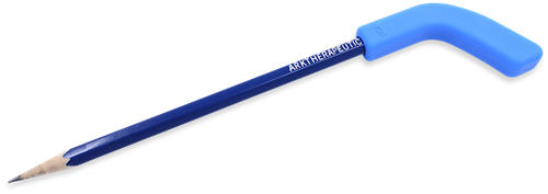 ARK Therapeutic kauwbare potloodtopper hockey stick blauw XXT speelgoed Kauwbare potloodtopper in hockeystickvorm, veilig alternatief voor het kauwen op potloden.