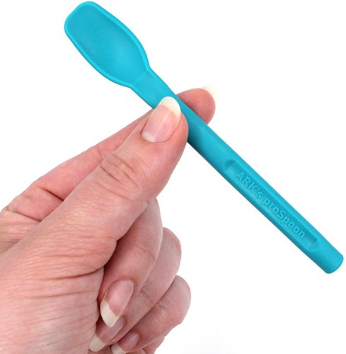 ARK Therapeutic lepel baby voedingstherapie textuur klein kunststof Therapielepel met noppen aan de achterkant voor sensorische opbouw richting vast voedsel.-3