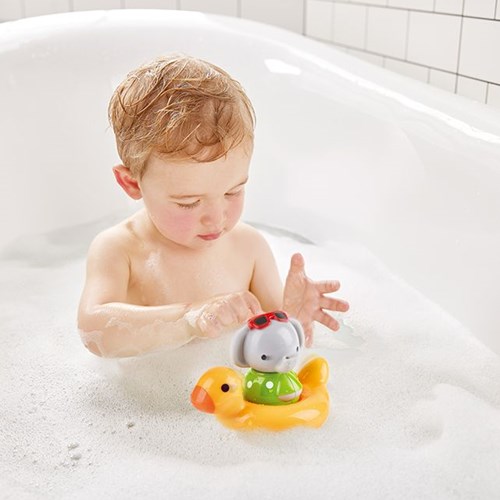 Hape Badespielzeug Spin Splash n Swim Elefant interaktiv