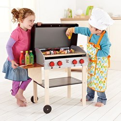 Hape Spielzeug Grill mit Essen - Holz BBQ Set für Kinder