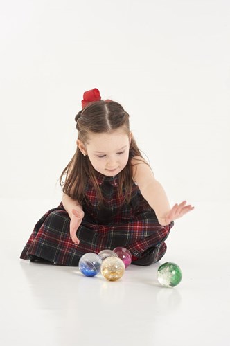 TickiT sensorische Glitzerbälle Spielzeug - Regenbogen Set mit 7 Bällen-2